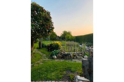 Kleingarten - 3.700,00&nbsp;EUR Kaltmiete, ca.&nbsp; 0,00&nbsp;m&sup2; in Elsteraue (PLZ: 06729)