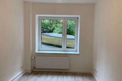 Wohnung zum Mieten in Kiel 360,00 € 33 m²