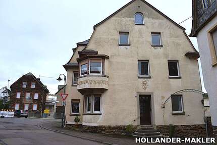 Haus zum Kaufen in Reil 199.000,00 € 280 m²