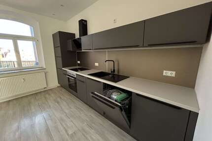 Wohnung zum Mieten in Zwickau 630,00 € 97.02 m²