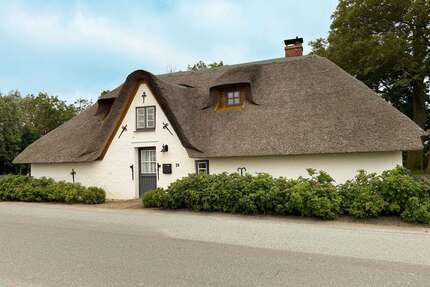 Haus zum Kaufen in Tetenbüll 585.000,00 € 98 m²
