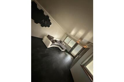 Wohnung zu vermieten - 900,00&nbsp;EUR Kaltmiete, ca.&nbsp; 63,00&nbsp;m&sup2; in Neckarwestheim (PLZ: 74382)