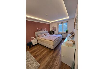 92318 Neumarkt Whg 3OG 280 000€ - Neumarkt in der Oberpfalz Altenhof