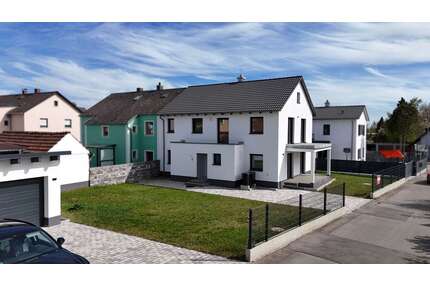 Haus zum Kaufen in Maxhütte-Haidhof 550.000,00 € 188.6 m²