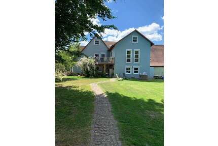 Haus zum Kaufen in Wiesentheid 580.000,00 € 360 m²