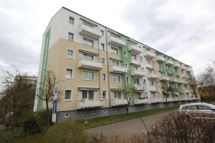 Attraktive 2,5 Zimmer-Wohnung im 1. Obergeschoss in Schwerin Lankow zu kaufen!