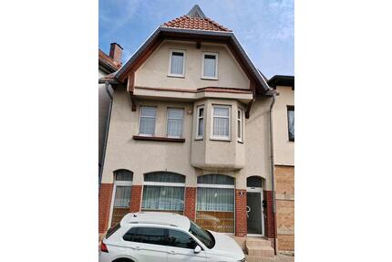 Hausvermietung, Nachmieter - 1.150,00&nbsp;EUR Kaltmiete, ca.&nbsp; 145,00&nbsp;m&sup2; in Eisenach (PLZ: 99817)