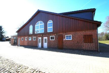 Stilvoll wohnen auf idyllischem Reiterhof - Erstbezug - Malente