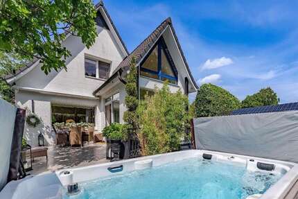Haus zum Kaufen in Wedel 1.325.000,00 € 234 m²
