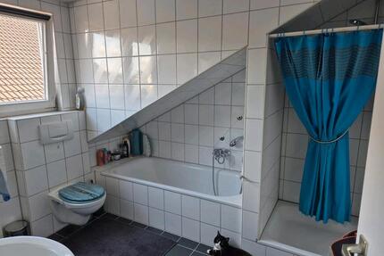 2,5 Zimmerwohnung mit Garage und Keller - Oberboihingen