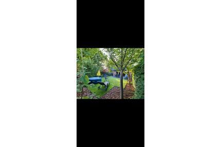 Haus zentral im Grünen! - 2.350,00&nbsp;EUR Kaltmiete, ca.&nbsp; 170,00&nbsp;m&sup2; in Willich (PLZ: 47877)