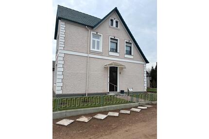 Mehrfamilienhaus freistehend - 230.000,00&nbsp;EUR Kaufpreis, ca.&nbsp; 160,00&nbsp;m&sup2; in Dargun (PLZ: 17159)