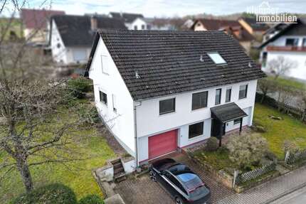 Haus zum Kaufen in Marktheidenfeld Glasofen 299.000,00 € 175 m² - Marktheidenfeld / Glasofen