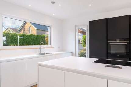 Haus zum Kaufen in Reutlingen 797.000,00 € 122 m²