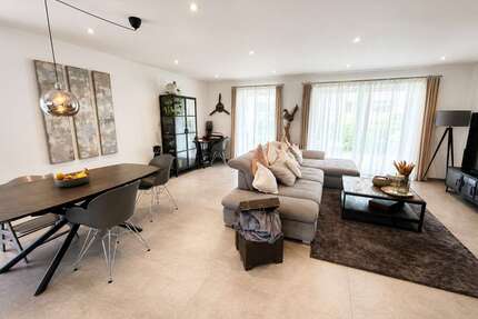 Haus zum Mieten in Goddert 1.050,00 € 117 m²