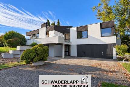 Haus zum Mieten in Neuwied Oberbieber 1.850,00 € 218 m² - Neuwied / Oberbieber