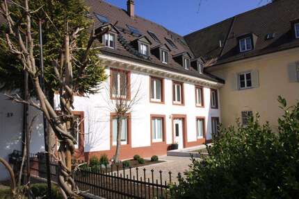 Haus zum Kaufen in Freiburg 3.200.900,00 € 641 m²