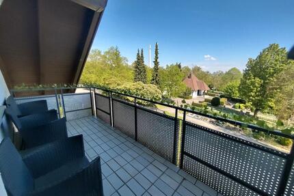 Neu renovierte 2-Zimmer-DG- Wohnung mit schöner Aussicht - Bad Friedrichshall