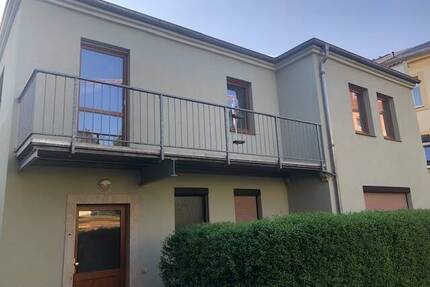 2-Raum-Wohnung mit Terrasse & Stellplatz in Dresden-Cotta