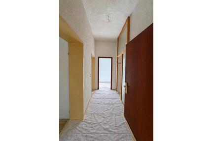 Frisch renovierte 2-Zimmer-Wohnung mit Blick ins Grüne - Iserlohn