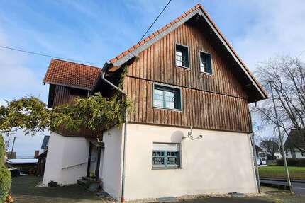 Haus zum Kaufen in Güllesheim 250.000,00 € 190 m²