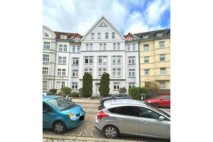 Traumhaft großzügig: 4 Zimmer, Balkon und viel Platz zum Wohlfühlen! - Erfurt Krämpfervorstadt