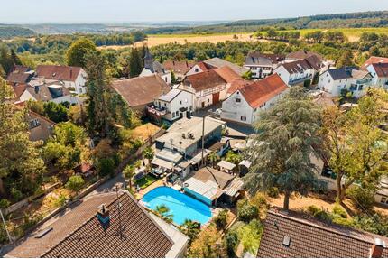 Familienfreundliches Zuhause mit Pool, Sauna & Bauland - Seibersbach
