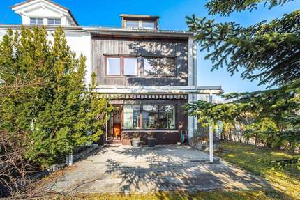 Ihr neues Zuhause: Charmantes Reiheneckhaus mit großem Garten und viel Platz für die Familie! - München Ramersdorf-Perlach