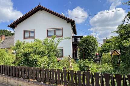 Haus zum Kaufen in Gau-Odernheim 379.000,00 € 130 m²