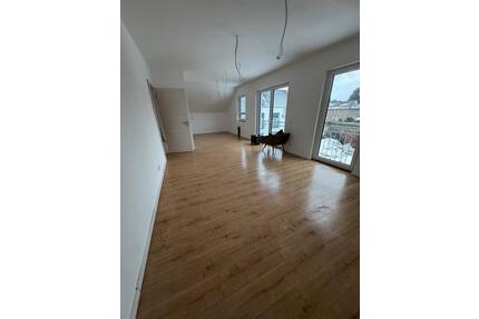 Seniorenwohnung zu vermieten - 1.300,00&nbsp;EUR Kaltmiete, ca.&nbsp; 67,00&nbsp;m&sup2; in Hamburg (PLZ: 22549) Altona