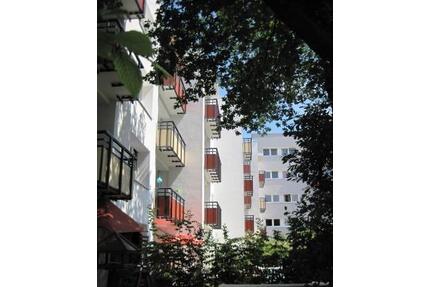 2-Zimmer-Wohnung mit Balkon - 760,00&nbsp;EUR Kaltmiete, ca.&nbsp; 59,00&nbsp;m&sup2; in Hamburg (PLZ: 22559) Altona
