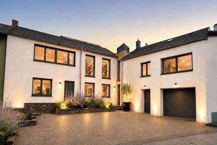 Haus zum Kaufen in Wiltingen 599.790,00 € 223 m²