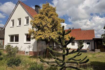 Haus zum Kaufen in Edemissen 246.000,00 € 93 m²