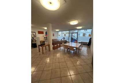 Einzelhandel in Singen (Hohentwiel) 800,00 € 94.19 m²