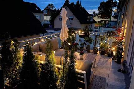 *CHIC*RUHIG*VERKEHRSGÜNSTIG* – 3 Zimmer, Dachterrasse, Tageslichtbad (Dusche+Wanne), Küche (inkl. EBK), TG - Ingolstadt