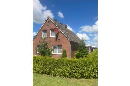 Gemütliches Einfamilienhaus in unverbauter Ostlage - Dunum