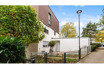 Abendsonne auf der Dachterrasse mit Fernblick: großzügig modernisiertes RMH mit Garten & Garage - Heidelberg Boxberg