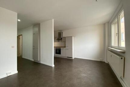 3-Zimmerwohnung mit Einbauküche und Balkon - Wittenberg Lutherstadt