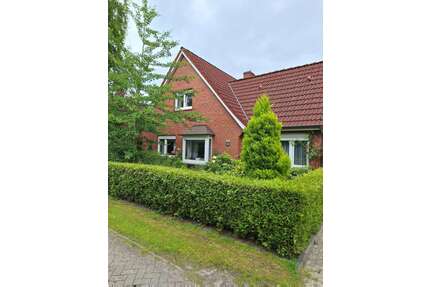 Haus zum Kaufen in Rhauderfehn 239.000,00 € 220 m²