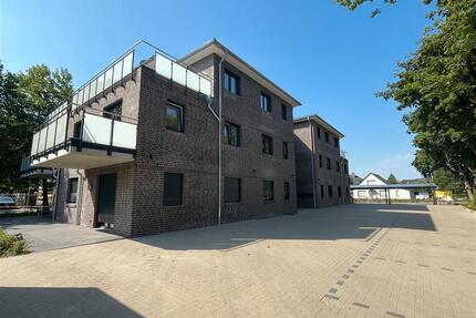 RESERVIERT: Moderne Miet-Wohnung im OG in Twistringen mit geringen Nebenkosten -- Carport, Fahrradabstellraum, Fahrstuhl.