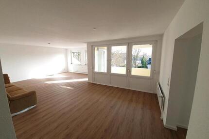 Frisch renovierte 3-Zimmer-Wohnung in Sarstedt, Nähe Hannover