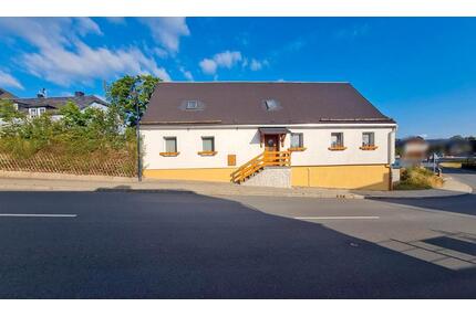Einfamilienhaus - 162.000,00&nbsp;EUR Kaufpreis, ca.&nbsp; 200,00&nbsp;m&sup2; in Saalburg-Ebersdorf (PLZ: 07929)