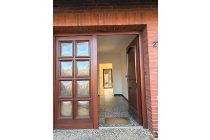 Schwarzenbek , sonniges Einfamilienhaus mit 5 Zimmern - Buchholz in der Nordheide