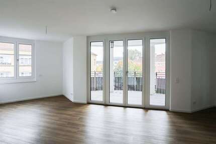 Wohnung zum Mieten in Berlin 1.713,43 € 91.14 m²