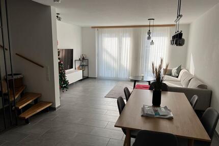 Voll möbliertes Neubau-Haus mit Dachterrasse & Garten - Esslingen am Neckar Brühl