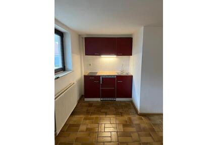 Rodalben, Lohn: 1-Zimmer-Apartm,Einbauküche&Bad. zentrumsnah, Anschluss an alle Fernstraßen