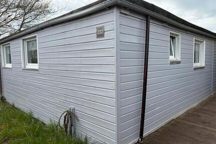 MeerbudeFerienhaus am Kleinen Meer in direkter Wasserlage - Emden Tholenswehr