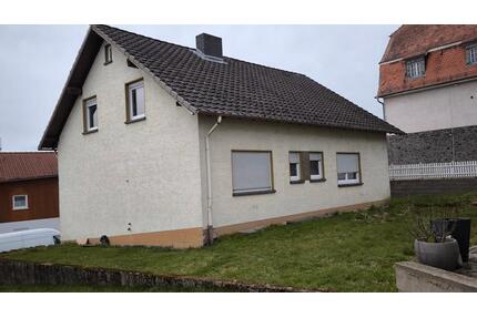 Haus zu vermieten in Ulmbach - 1.000,00&nbsp;EUR Kaltmiete, ca.&nbsp; 100,00&nbsp;m&sup2; in Birstein (PLZ: 63633)