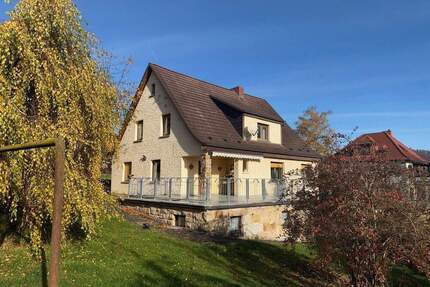 Großzügiges Einfamilienhaus mit großem Grundstück in ruhiger Randlage von Merkers - Krayenberggemeinde