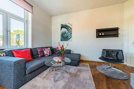 Wohnung zum Mieten in Frankfurt 2.250,00 € 80 m²